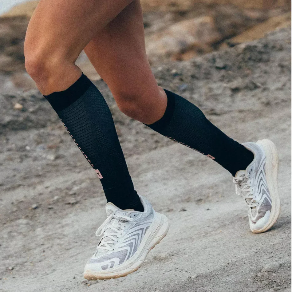 Compressport R2 3.0 EAT MY DUST Compression Calf Sleeves in Dark Dull Gray SS26 - Image 2