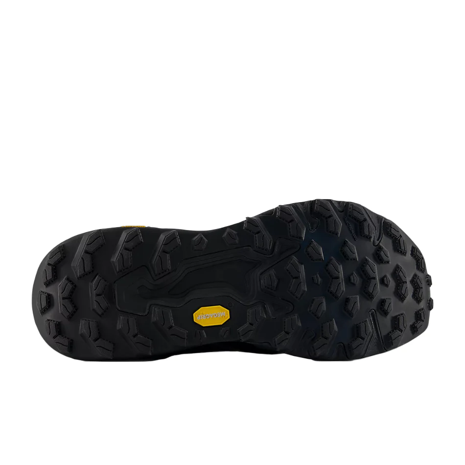 New Balance Women's Hierro v9 GORE-TEX® Trail Running Shoes in Black/Timberwolf/Castlerock AW25 - Image 4