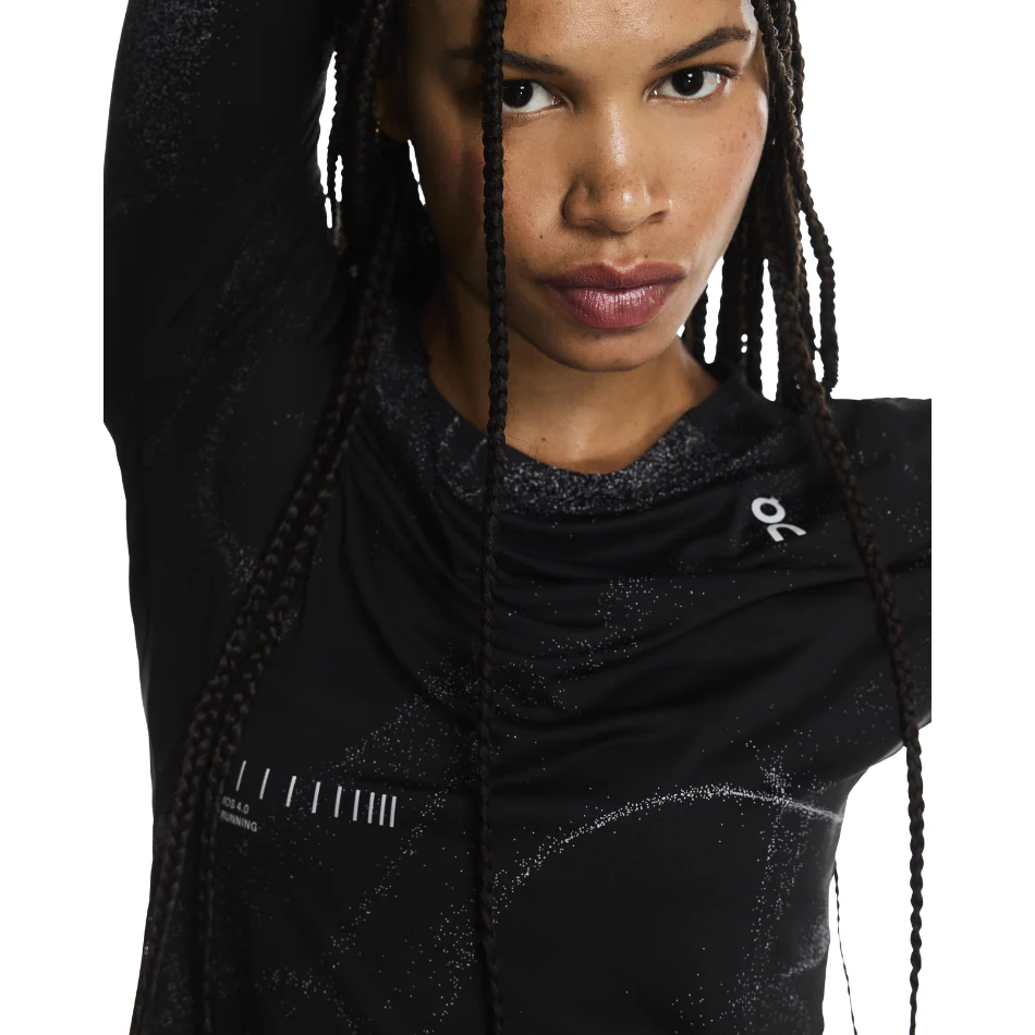 On Women's Performance Long-T Lumos in Black AW25 - Image 5