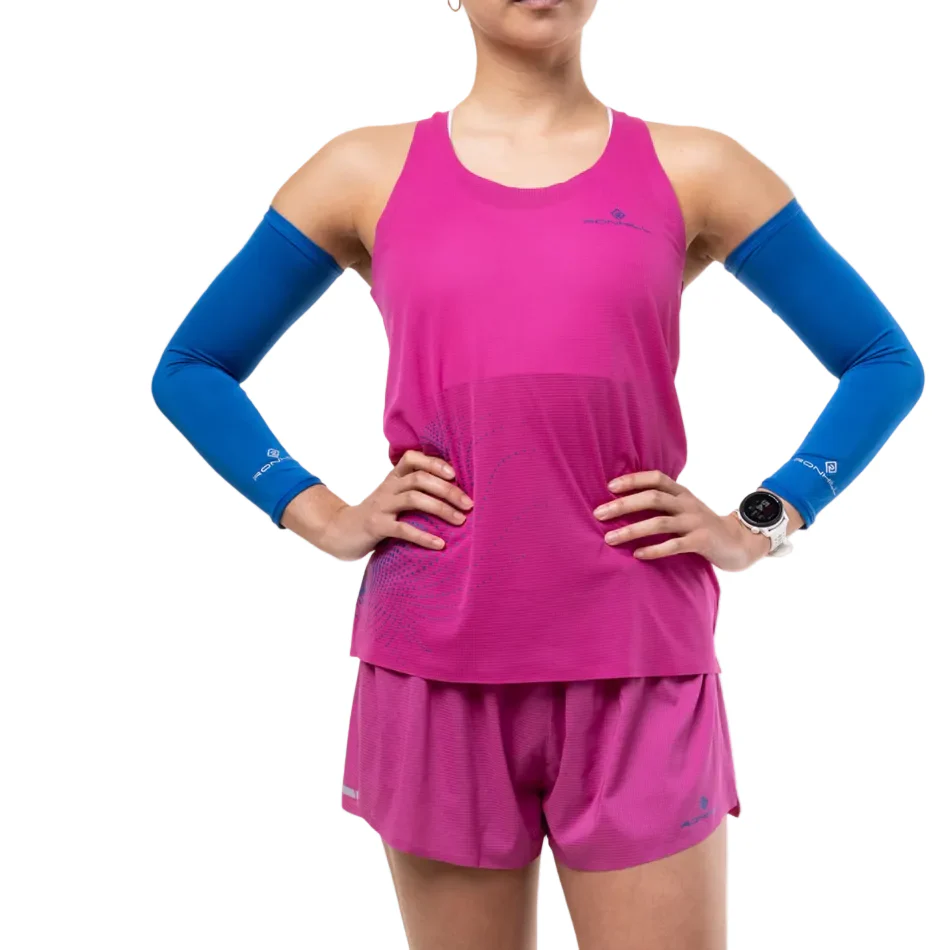 Ronhill Women's Tech Race Vest in Exuberance/Classic Blue SS26 - Image 3