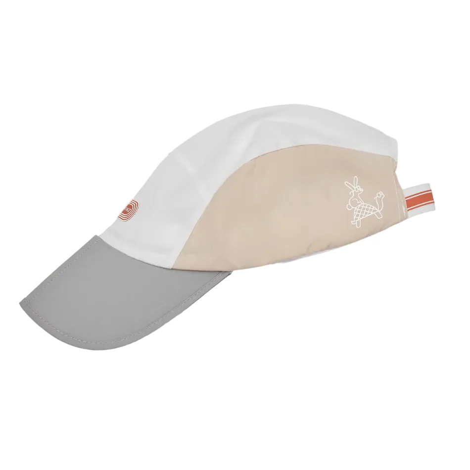 Sealskinz Unisex Runham Ultra Lightweight Quick Dry Foldable Running Cap in White SS26 (Copy) (Copy) - Image 3