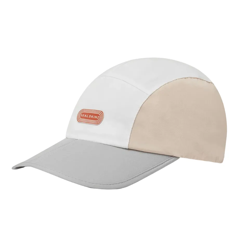 Sealskinz Unisex Runham Ultra Lightweight Quick Dry Foldable Running Cap in White SS26 (Copy) (Copy) - Image 4